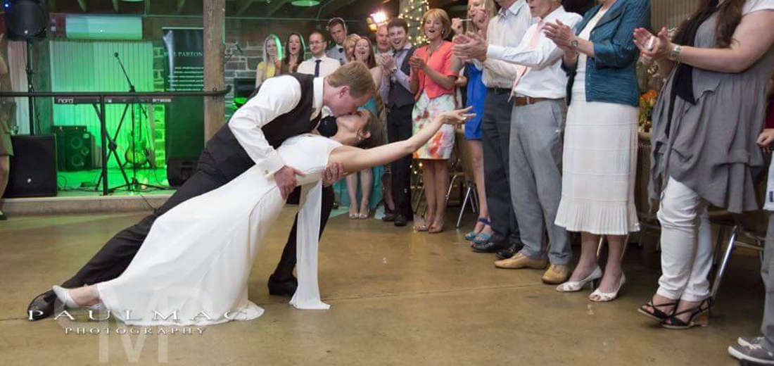 How to avoid stuffing up your wedding dance